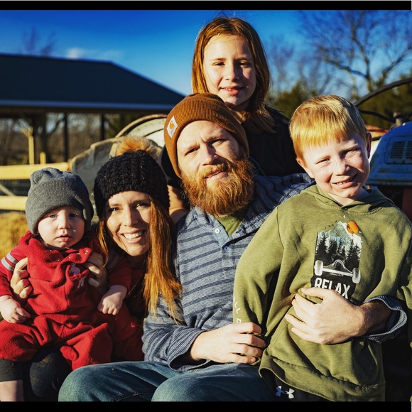 Meet your Posher, Mary - Picture 2 of 10